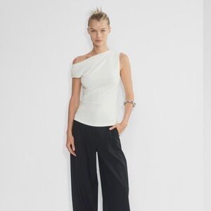 Babaton gallery top in white